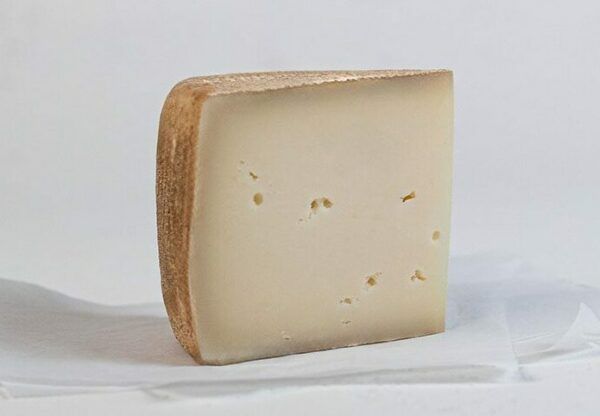 Fruitière des Coteaux de Seille Lavigny Jura Fromage Tomme de brebis